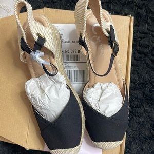 Womens sandals, new in box with wedge heel and buckle closure